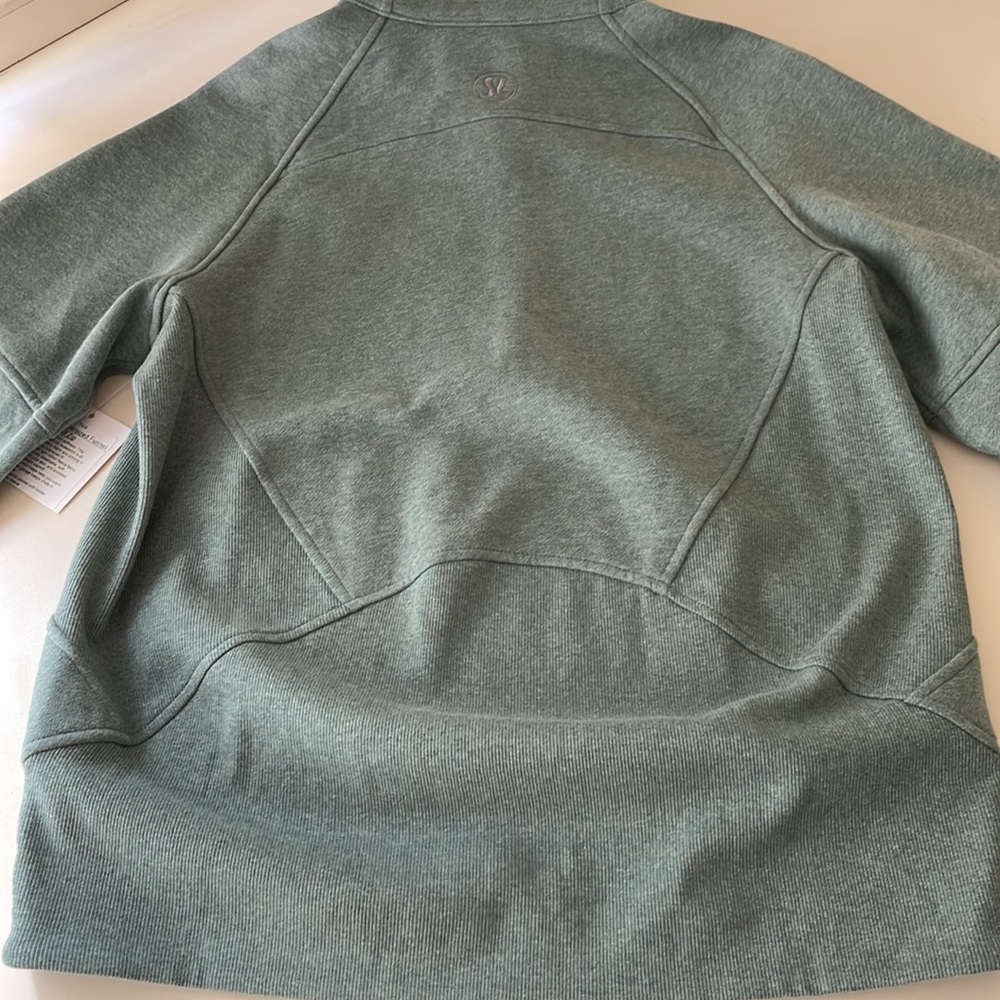 Lululemon Scuba Funnel Neck Half Zip - Picture 11 of 12